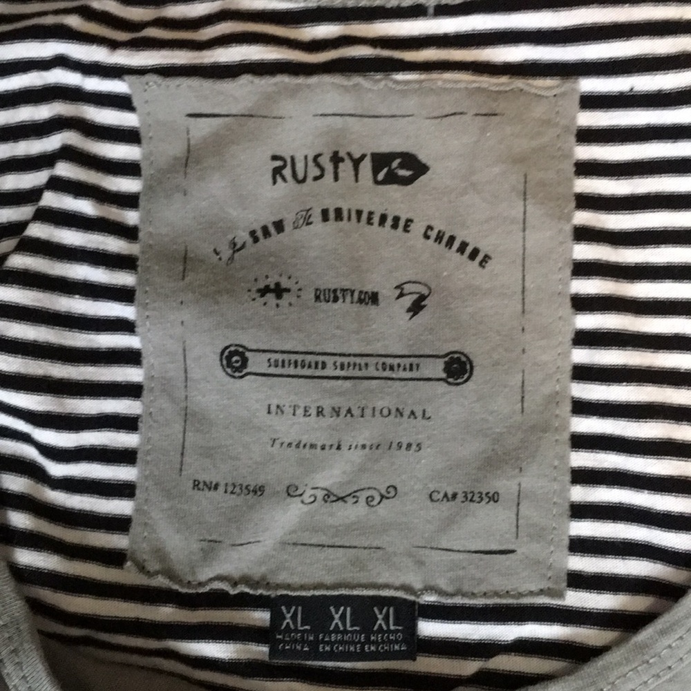 Rusty Pocket Tank! - Picture 3 of 4